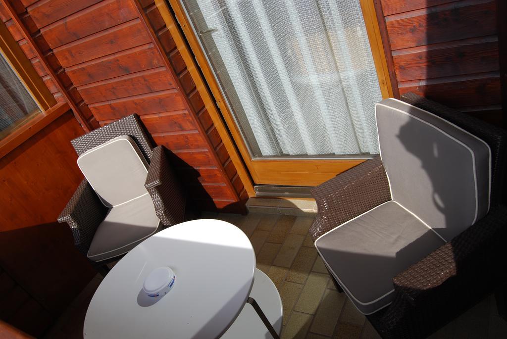 Appartement Zweikofelblick 제니그 외부 사진